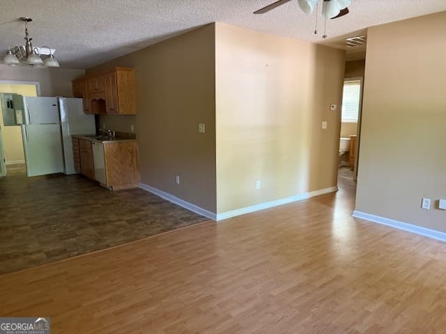 2 bedroom, 2 bathroom, 967 sq ft duplex for rent at 55 Crestwood Drive, Hartwell, GA 30643 for $1,100 a month — photo 3