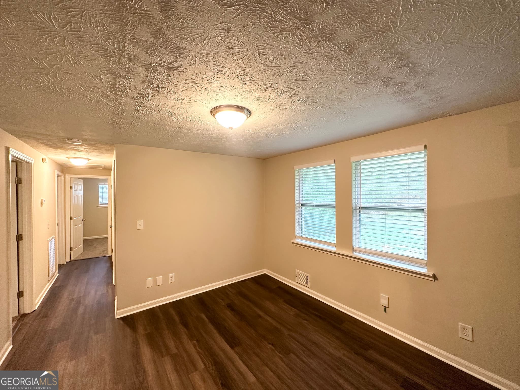 4 bedroom, 2.5 bathroom, 1,774 sq ft single family residence for sale at 6026 S Bear Drive, Douglasville, GA 30135 — photo 6