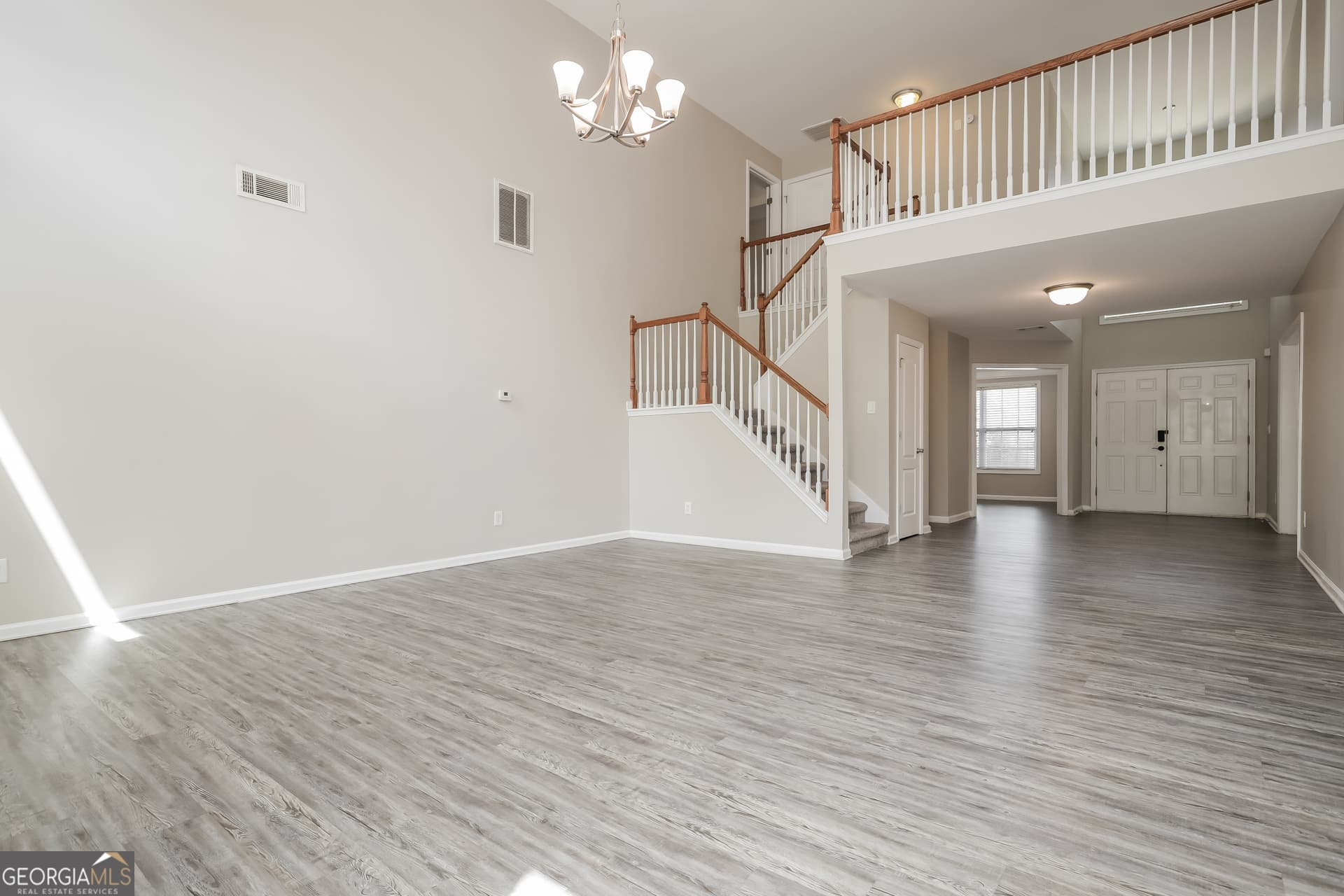 4 bedroom, 3.5 bathroom, 3,332 sq ft single family residence for sale at 180 Hawken Trail, Mcdonough, GA 30253 — photo 3
