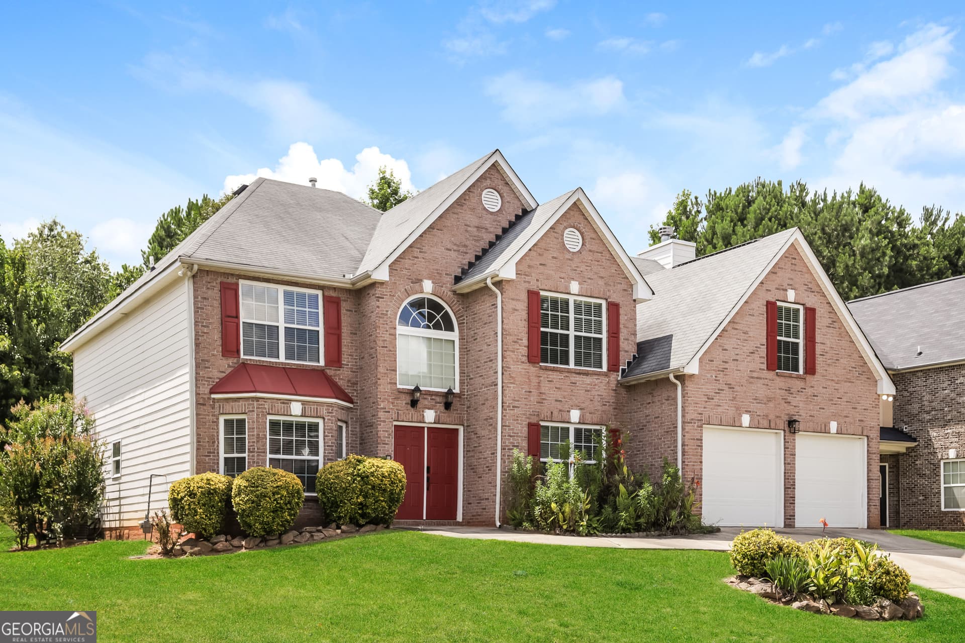 4 bedroom, 3.5 bathroom, 3,332 sq ft single family residence for sale at 180 Hawken Trail, Mcdonough, GA 30253 — photo 1 of 22