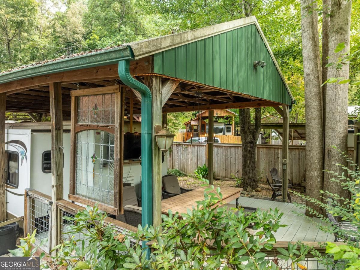 1 bedroom, 1.5 bathroom, 150 sq ft manufactured home,single family residence for sale at 45 First Street, Ellijay, GA 30540 — photo 10
