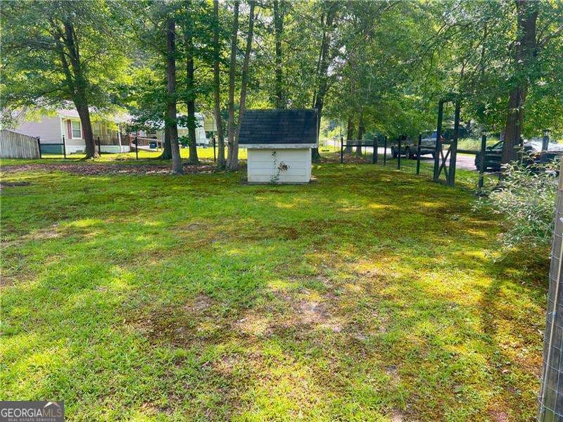 2 bedroom, 1 bathroom, 1,552 sq ft single family residence for sale at 340 Womack Avenue, Dallas, GA 30157 — photo 6
