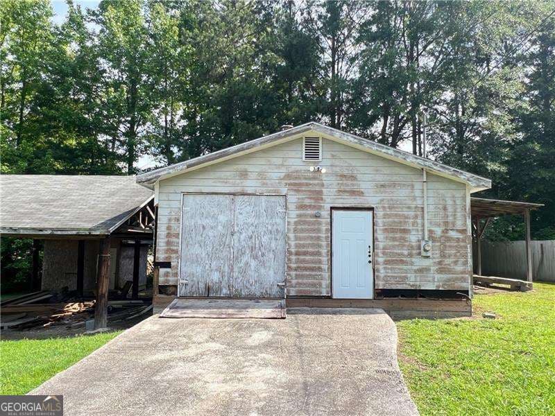 2 bedroom, 1 bathroom, 1,552 sq ft single family residence for sale at 340 Womack Avenue, Dallas, GA 30157 — photo 5