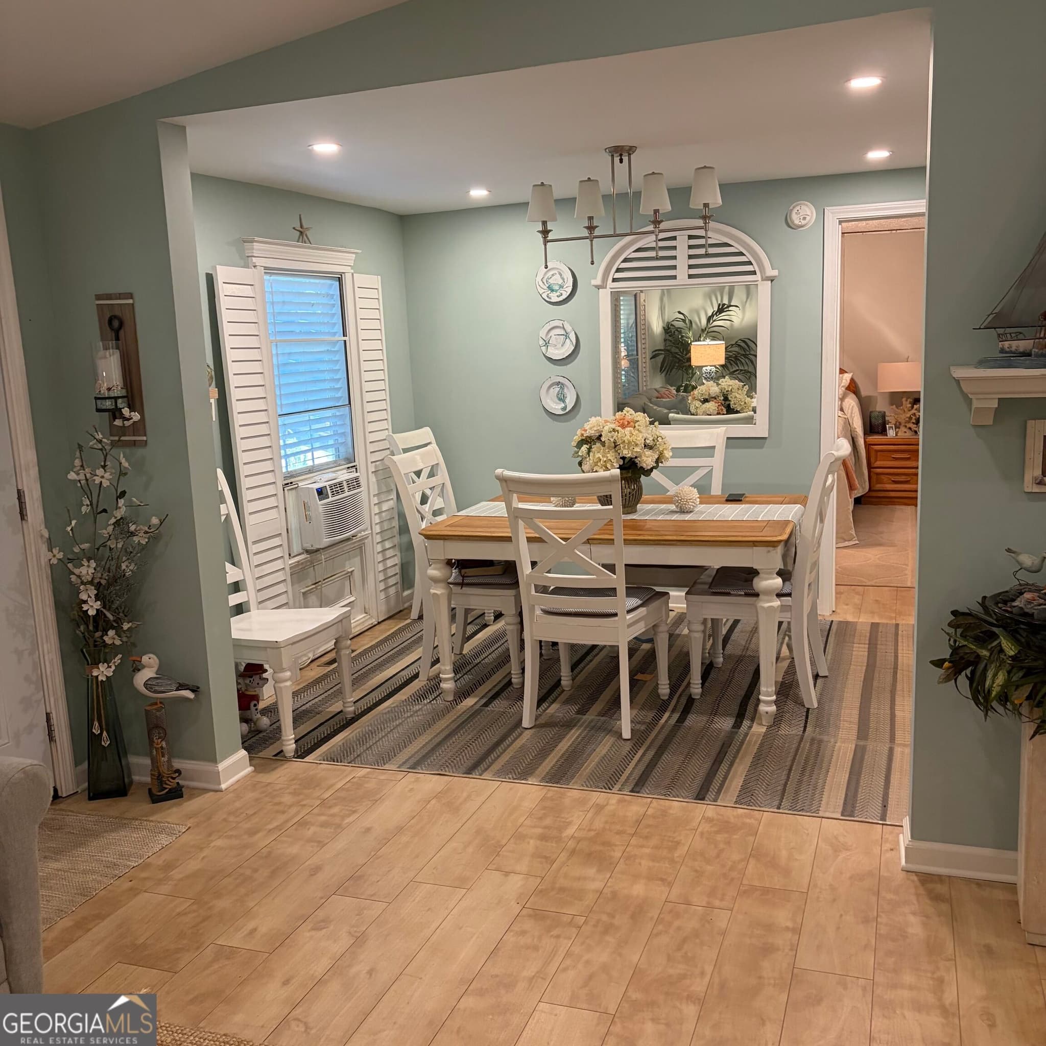 3 bedroom, 2 bathroom, 1,272 sq ft manufactured home,single family residence for sale at 11 Jimmy Parish Drive 15, Lavonia, GA 30553 — photo 3