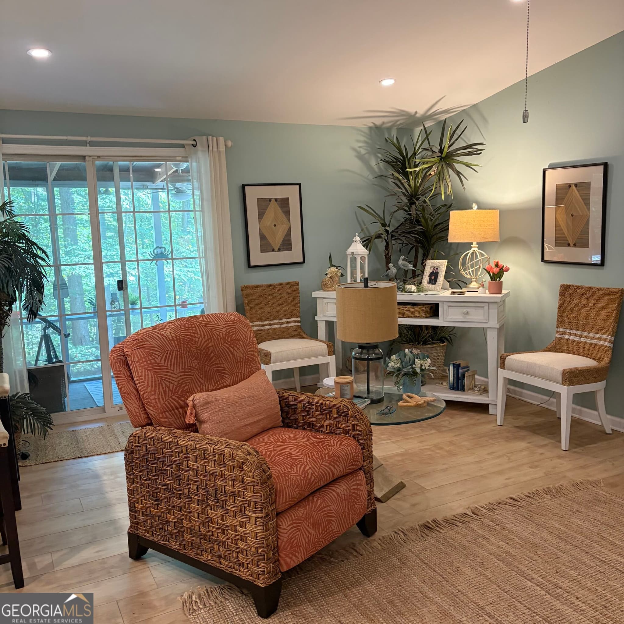 3 bedroom, 2 bathroom, 1,272 sq ft manufactured home,single family residence for sale at 11 Jimmy Parish Drive 15, Lavonia, GA 30553 — photo 5