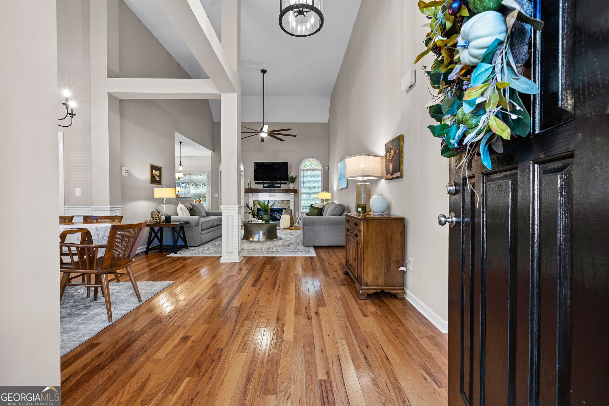 4 bedroom, 3 bathroom, 3,300 sq ft single family residence for sale at 25 Lyndhurst Way, Sharpsburg, GA 30277 — photo 5