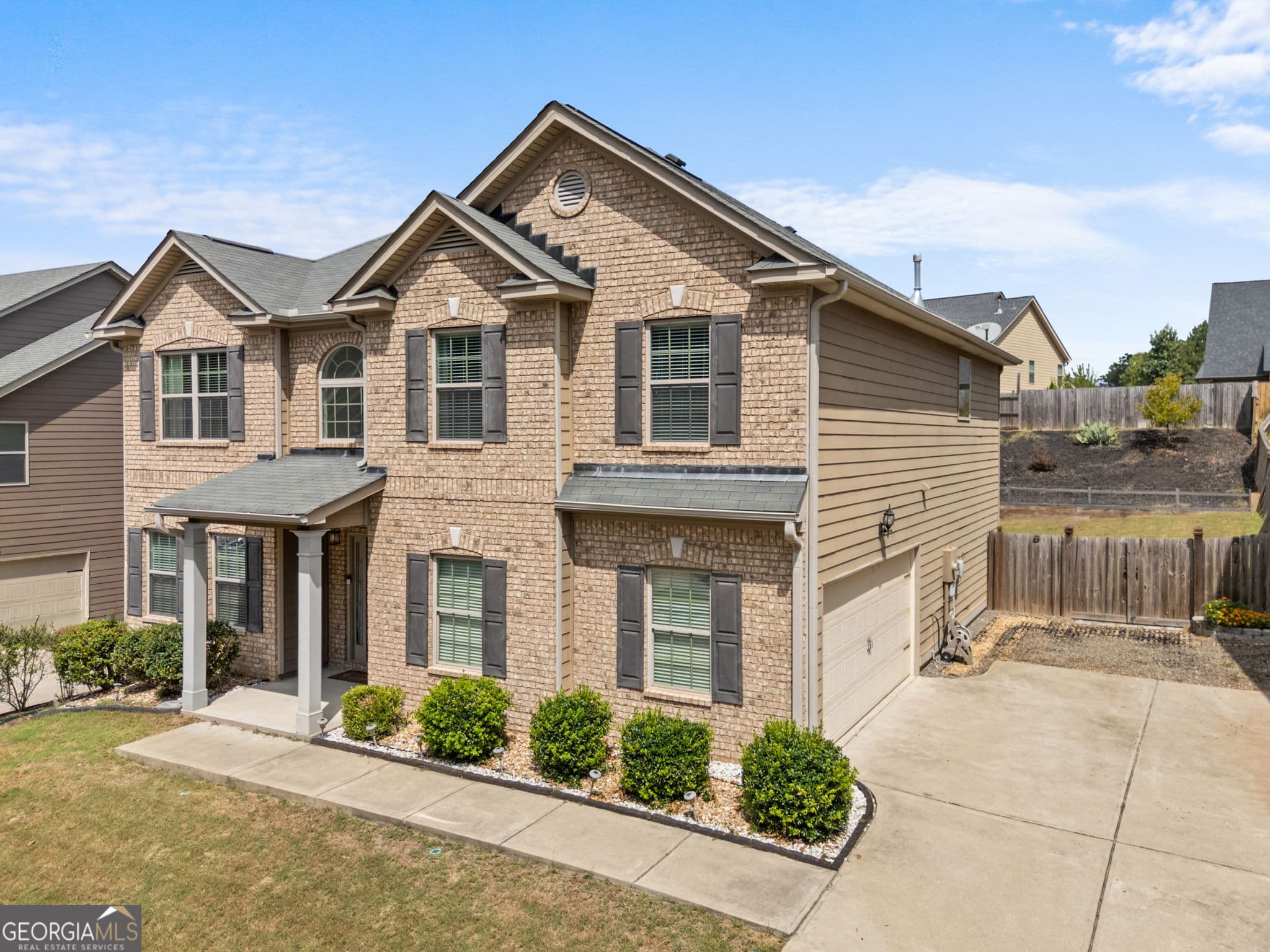 4 bedroom, 2.5 bathroom, 2,944 sq ft single family residence for sale at 514 Sunset Street, Canton, GA 30114 — photo 3