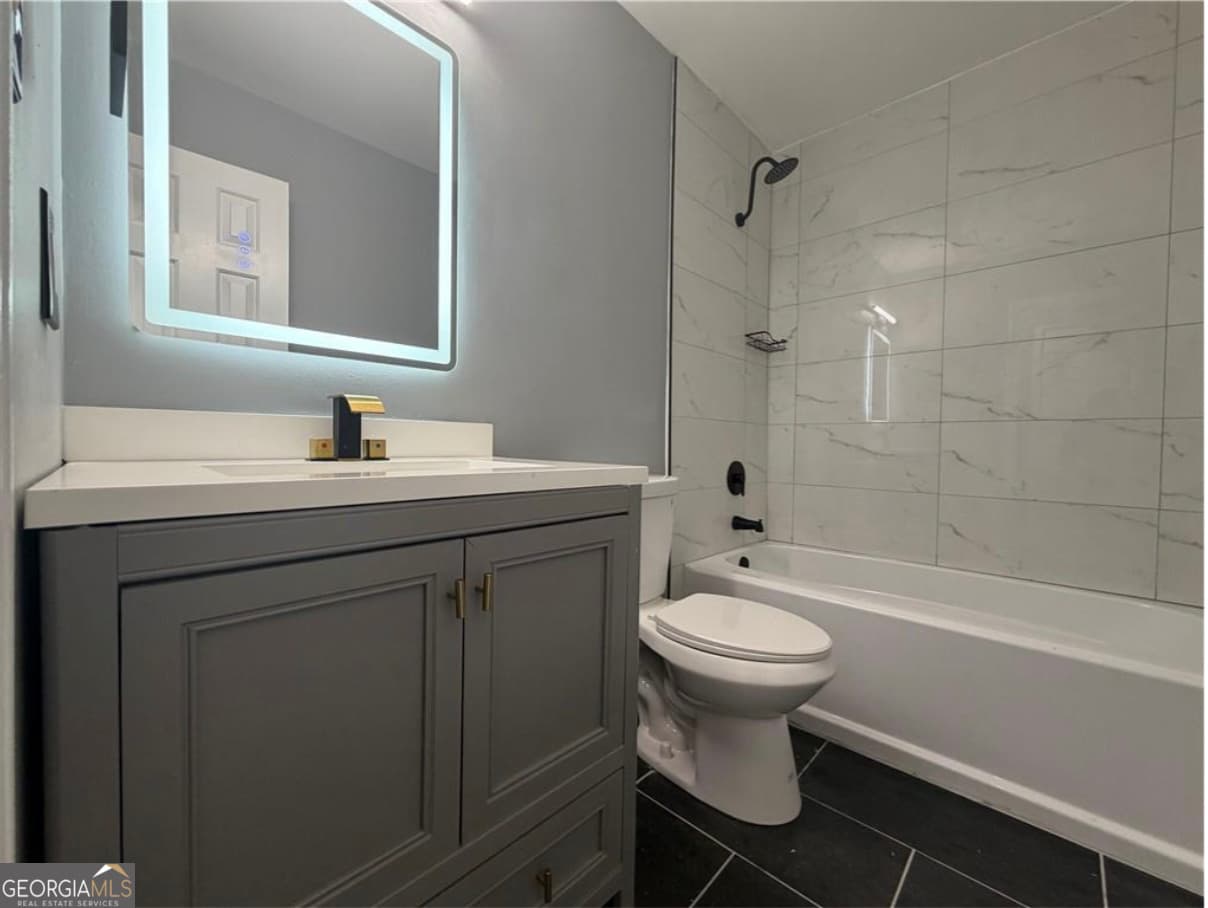 2 bedroom, 2 bathroom, 1,680 sq ft townhouse for rent at 5505 Park Place, Atlanta, GA 30349 for $1,800 a month — photo 8