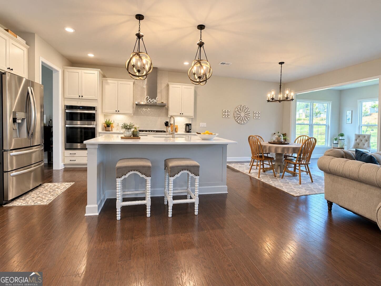 5 bedroom, 4 bathroom, 3,161 sq ft single family residence for sale at 502 Albertson Avenue, Peachtree City, GA 30269 — photo 4