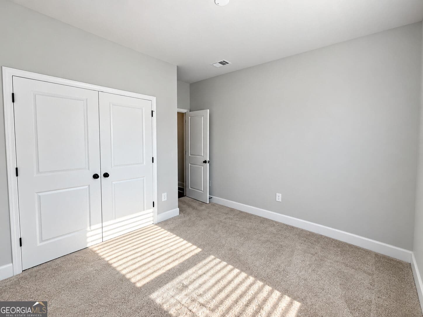 5 bedroom, 4 bathroom, 3,161 sq ft single family residence for sale at 502 Albertson Avenue, Peachtree City, GA 30269 — photo 8