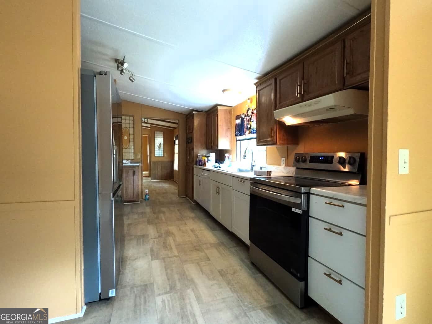 3 bedroom, 2 bathroom, 1,568 sq ft manufactured home,single family residence for sale at 4990 Bryant Quarter Road, Gillsville, GA 30543 — photo 3