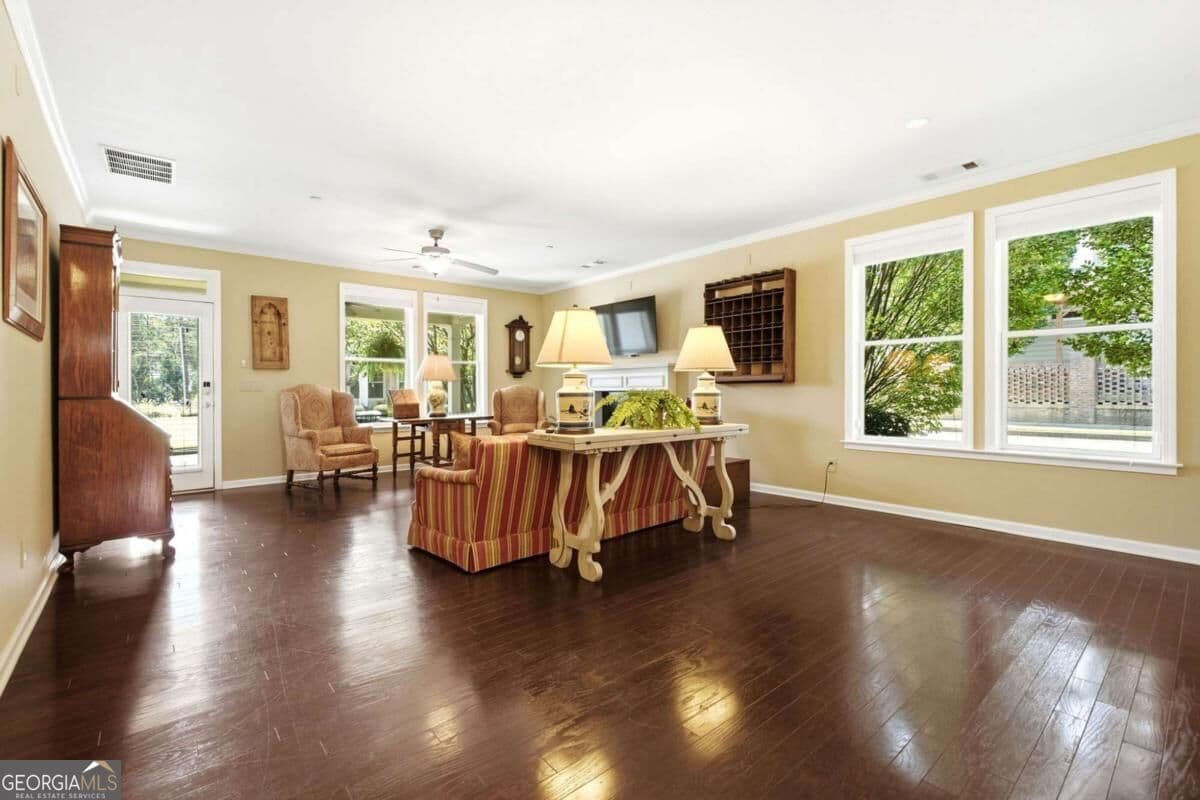 3 bedroom, 2.5 bathroom, 2,100 sq ft single family residence for sale at 827 Rockford Commons Drive, Marietta, GA 30064 — photo 10