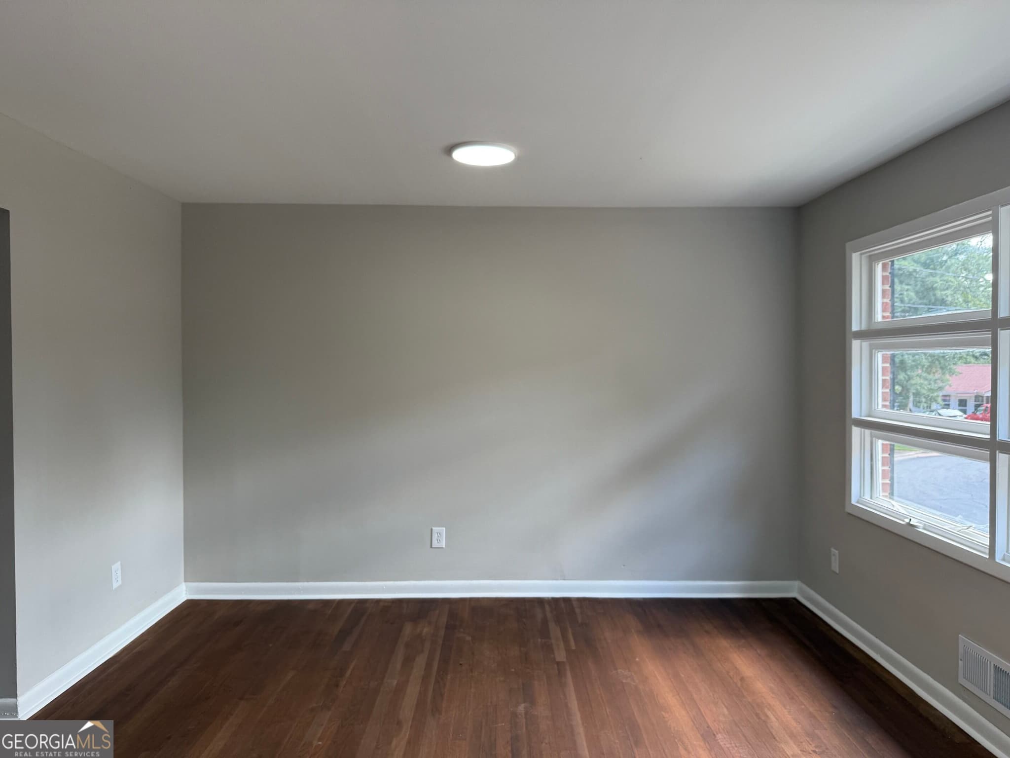 4 bedroom, 2.5 bathroom single family residence for sale at 3229 Vanderbilt Lane, Atlanta, GA 30318 — photo 10