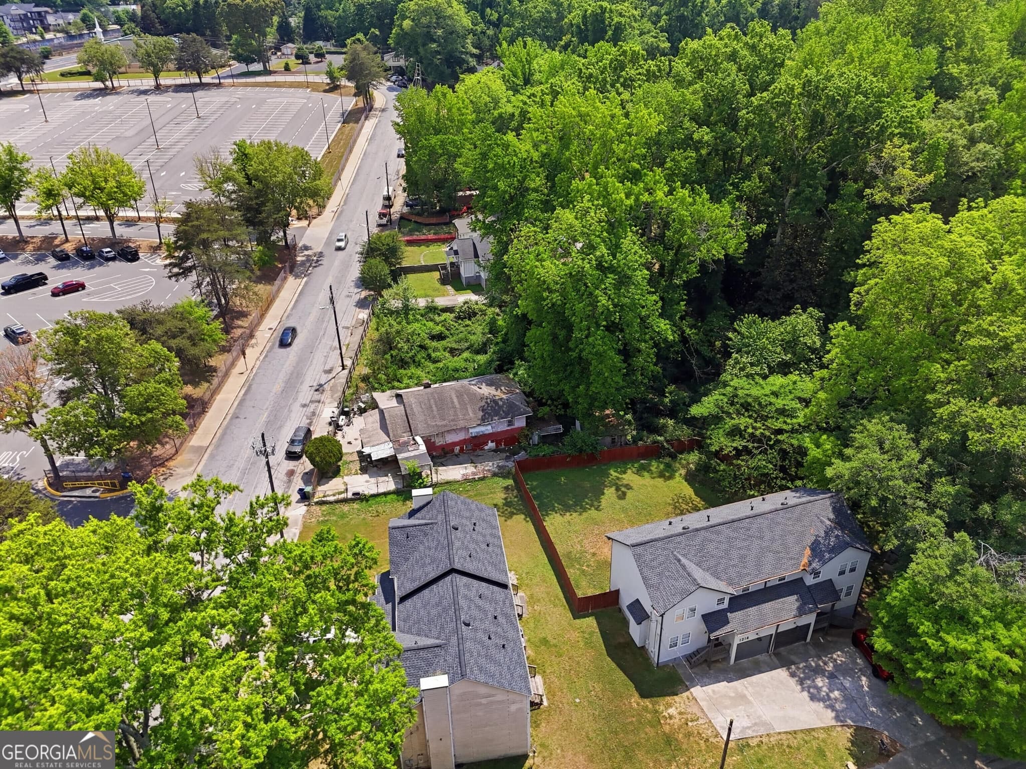 2 bedroom, 1 bathroom, 1,385 sq ft single family residence for sale at 1395 Oakland Drive, Atlanta, GA 30310 — photo 5