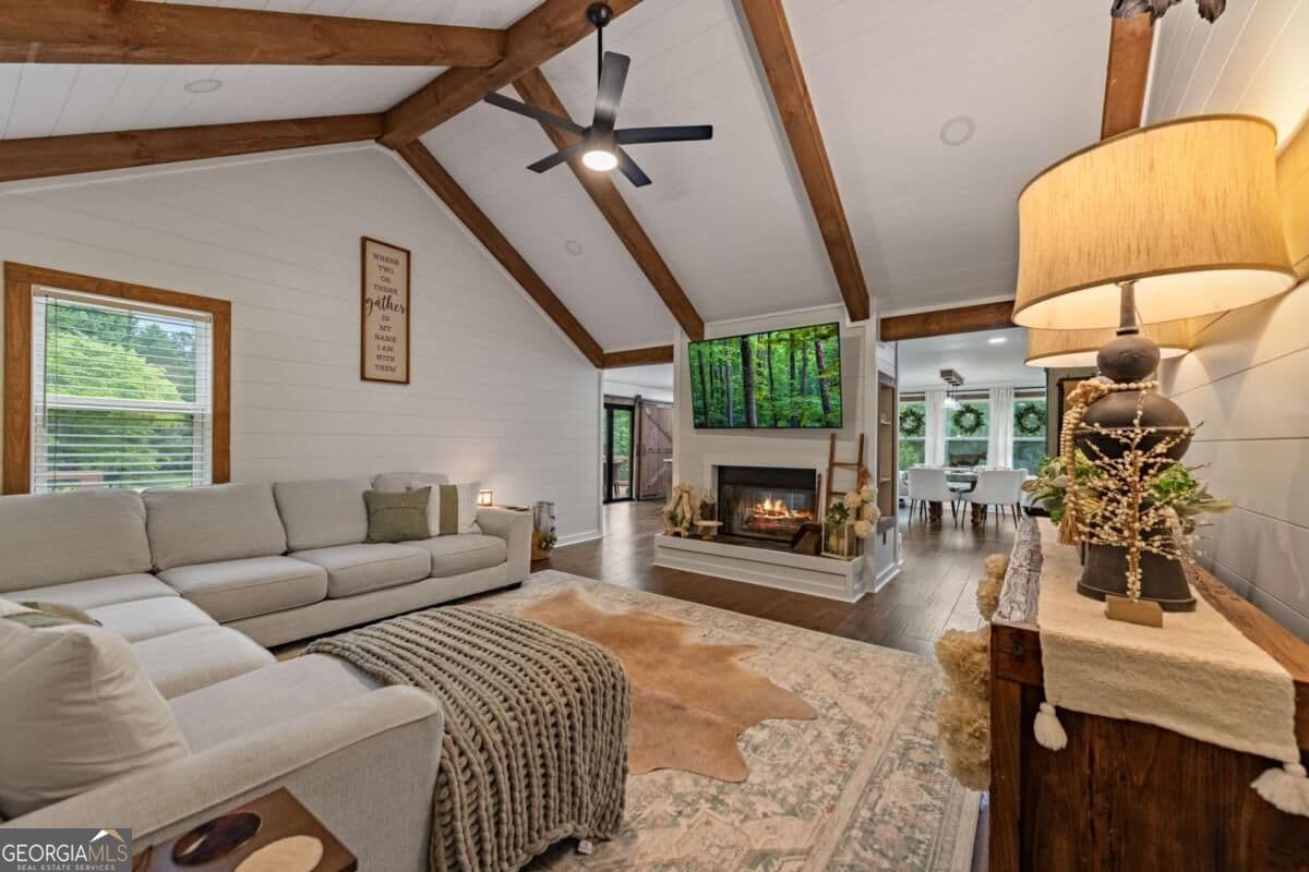 5 bedroom, 3 bathroom, 3,724 sq ft single family residence for sale at 135 Rolling Hills Drive, Morganton, GA 30560 — photo 6