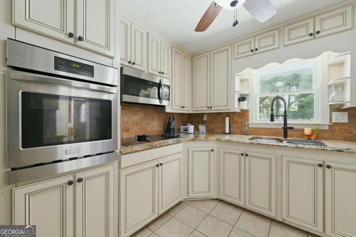 3 bedroom, 2 bathroom, 2,894 sq ft single family residence for sale at 234 Crumbley Road, Mcdonough, GA 30252 — photo 10
