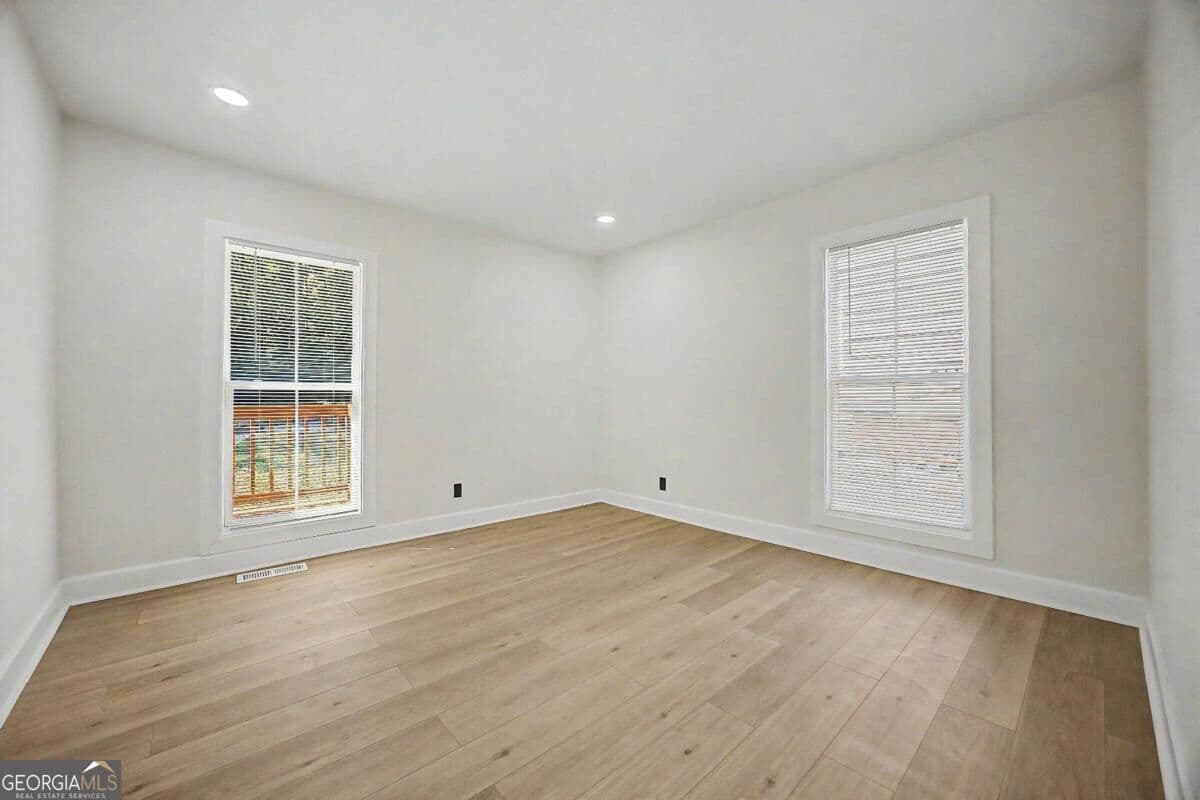 4 bedroom, 3 bathroom, 1,792 sq ft single family residence for sale at 1838 Rogers Avenue, Atlanta, GA 30310 — photo 7