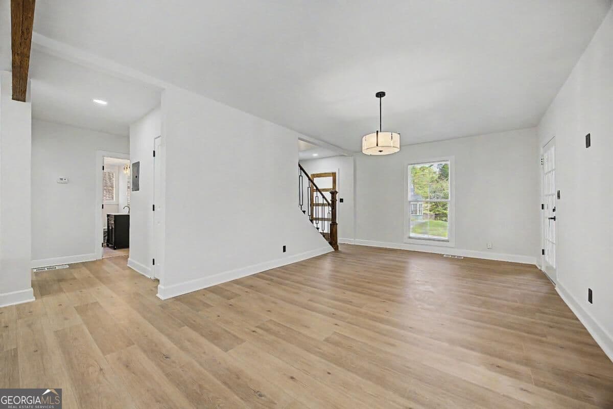 4 bedroom, 3 bathroom, 1,792 sq ft single family residence for sale at 1838 Rogers Avenue, Atlanta, GA 30310 — photo 4