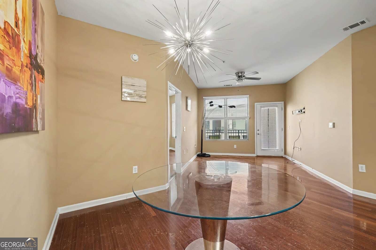2 bedroom, 2 bathroom, 1,089 sq ft condominium for sale at 870 Mayson Turner Road 1311, Atlanta, GA 30314 — photo 10