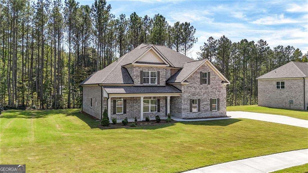 4 bedroom, 3.5 bathroom, 2,800 sq ft single family residence for sale at 105 Southview Drive, Ellenwood, GA 30294 — photo 2