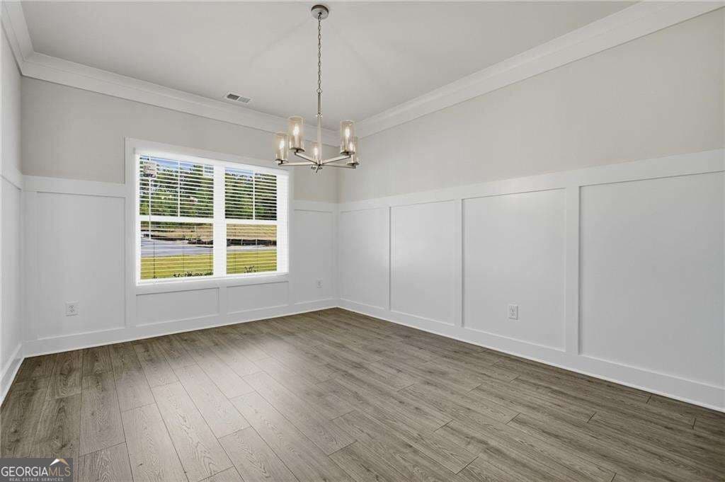 4 bedroom, 3.5 bathroom, 2,800 sq ft single family residence for sale at 105 Southview Drive, Ellenwood, GA 30294 — photo 9