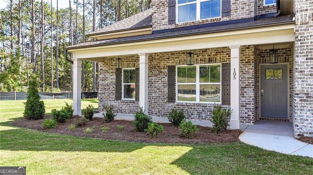 4 bedroom, 3.5 bathroom, 2,800 sq ft single family residence for sale at 105 Southview Drive, Ellenwood, GA 30294 — photo 4