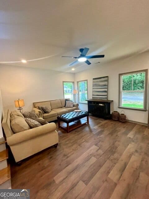 3 bedroom, 2.5 bathroom, 1,680 sq ft single family residence for sale at 315 Ash Street, Monroe, GA 30655 — photo 5