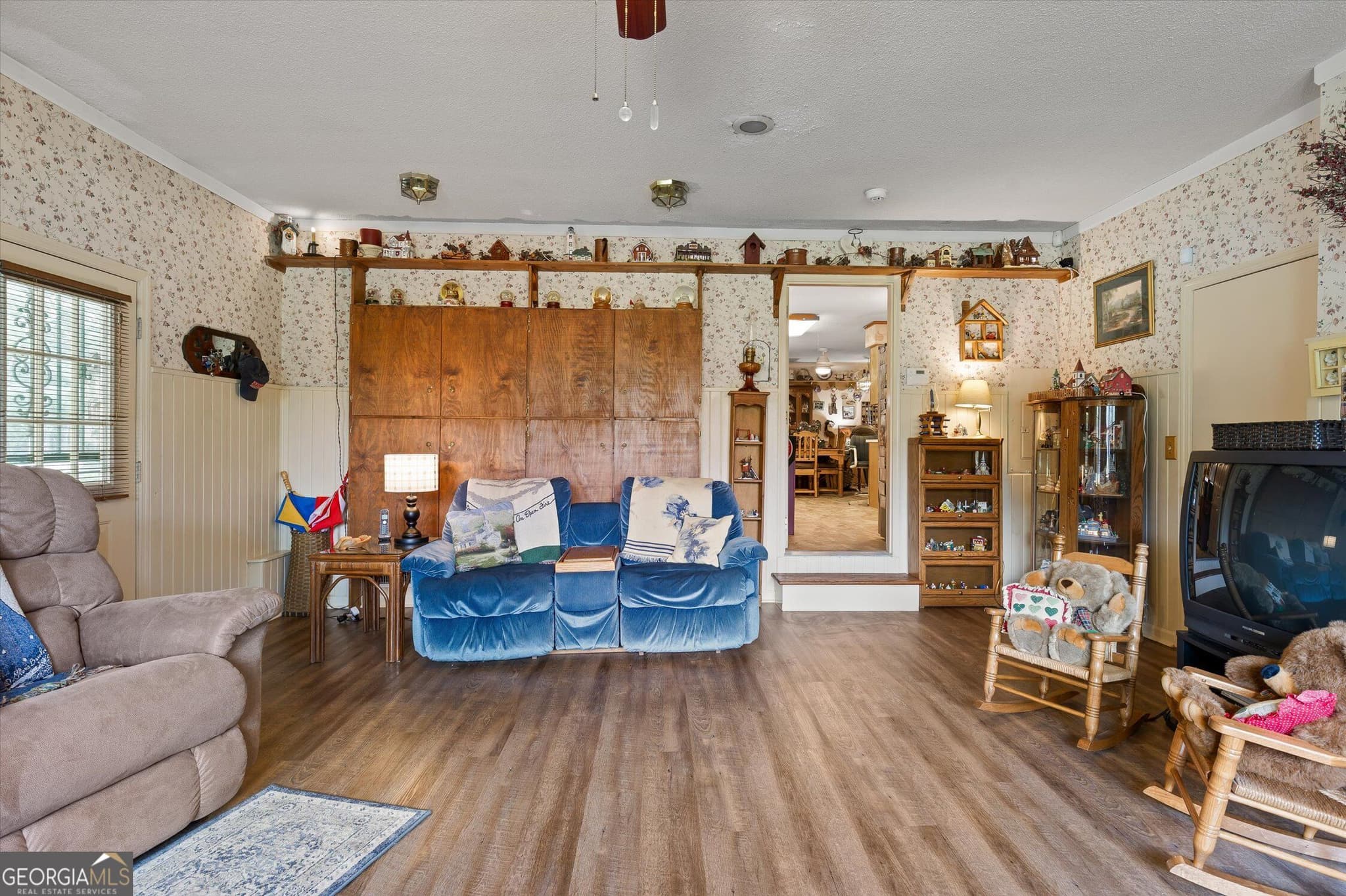 6 bedroom, 4 bathroom, 4,404 sq ft single family residence for sale at 5652 Old Hunter Road, Ooltewah, TN 37363 — photo 6