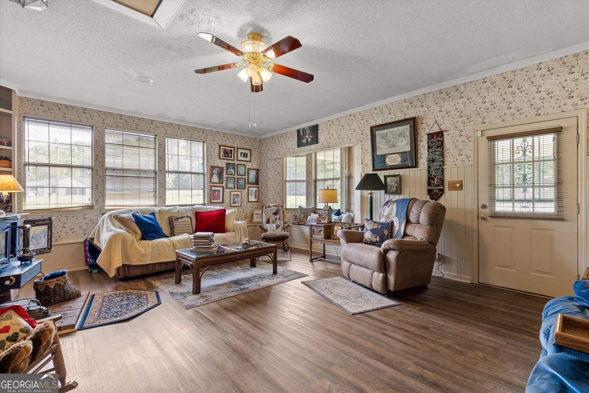 6 bedroom, 4 bathroom, 4,404 sq ft single family residence for sale at 5652 Old Hunter Road, Ooltewah, TN 37363 — photo 10