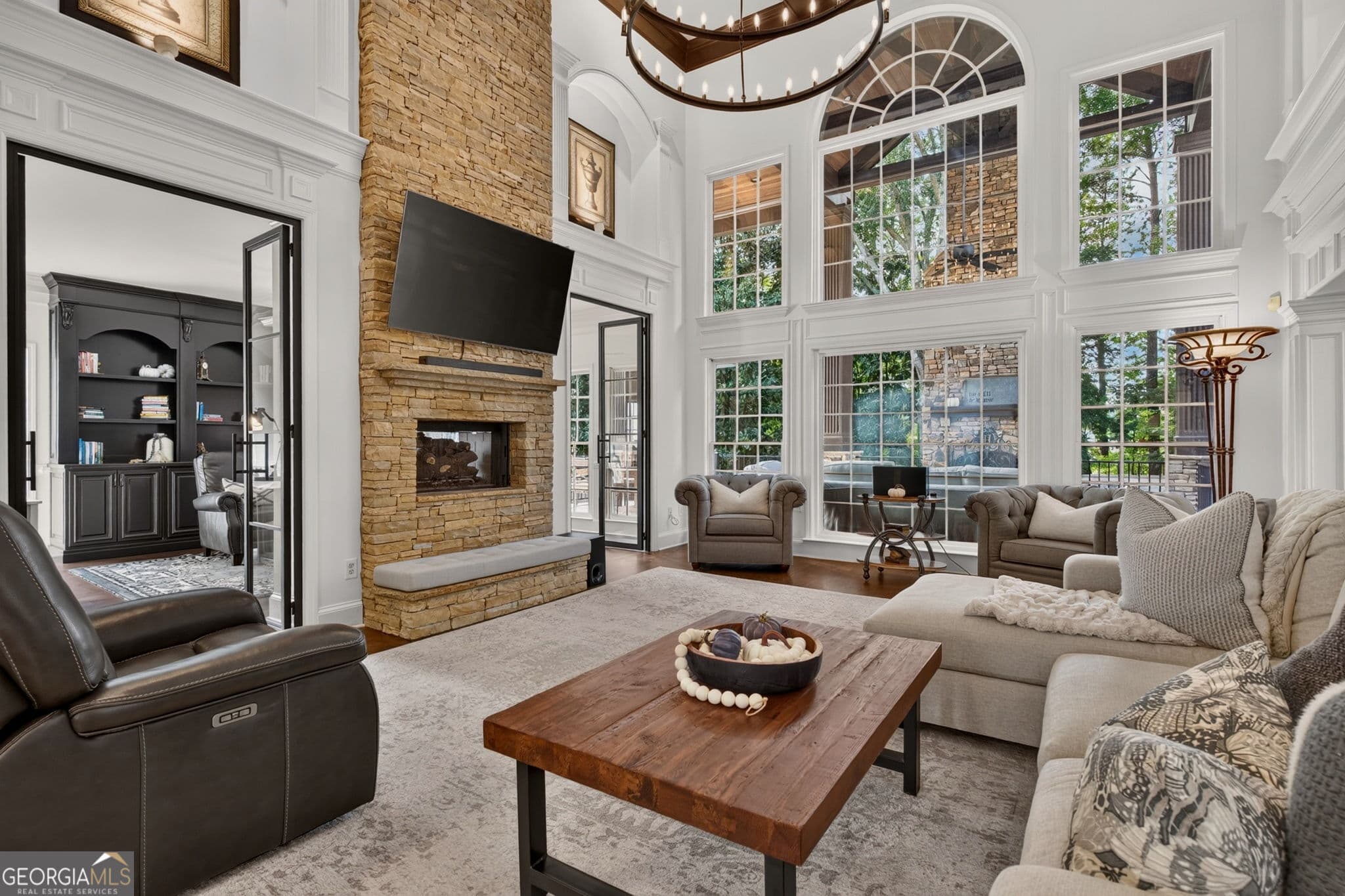 5 bedroom, 4.5 bathroom, 6,552 sq ft single family residence for sale at 608 Eagle Creek Pointe, Johns Creek, GA 30097 — photo 7