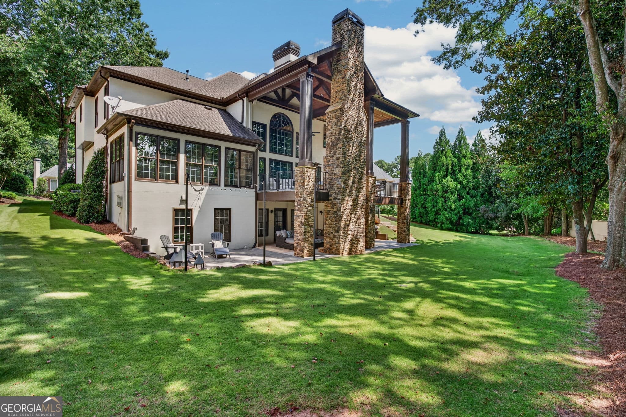 5 bedroom, 4.5 bathroom, 6,552 sq ft single family residence for sale at 608 Eagle Creek Pointe, Johns Creek, GA 30097 — photo 5