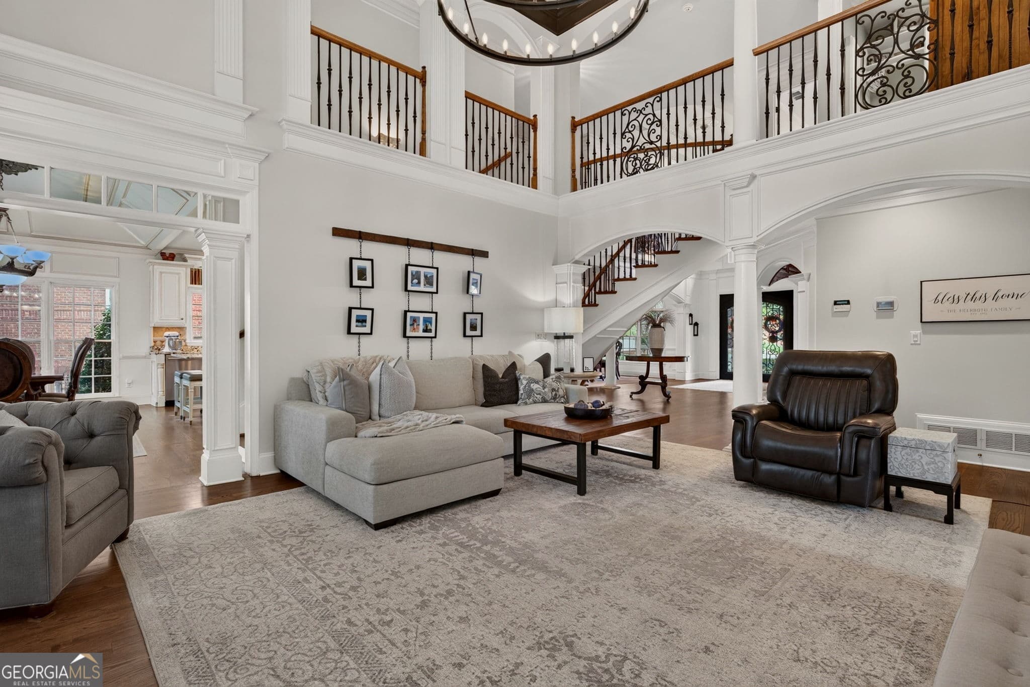 5 bedroom, 4.5 bathroom, 6,552 sq ft single family residence for sale at 608 Eagle Creek Pointe, Johns Creek, GA 30097 — photo 10