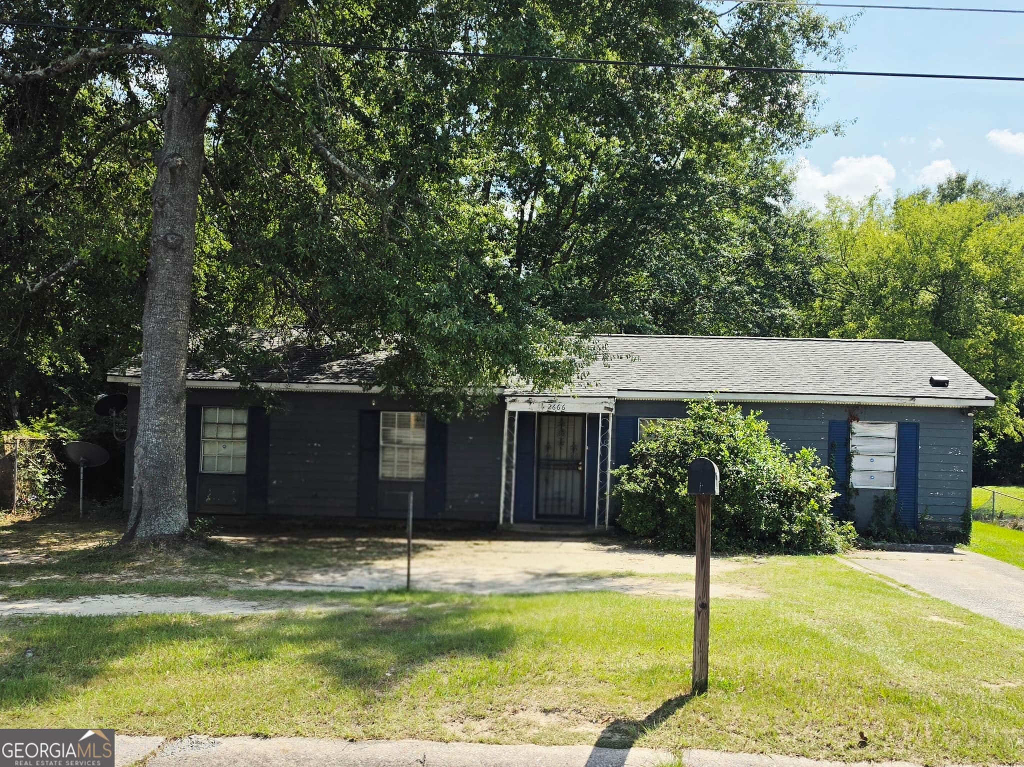 3 bedroom, 1 bathroom, 1,300 sq ft single family residence for sale at 2666 Leone Drive, Macon, GA 31206 — photo 1 of 1