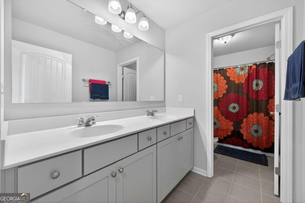 3 bedroom, 2.5 bathroom, 2,250 sq ft single family residence for sale at 6497 Crosscreek Lane, Flowery Branch, GA 30542 — photo 8