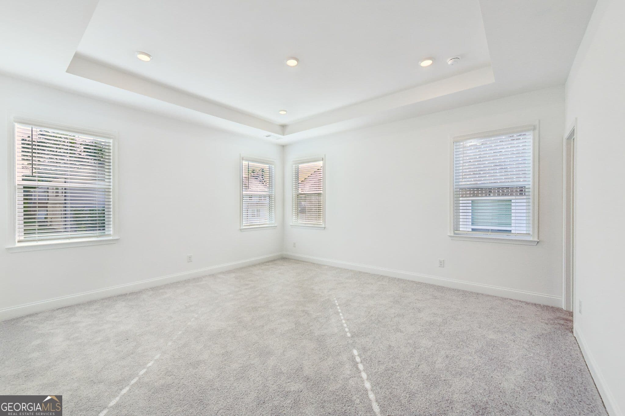 5 bedroom, 3.5 bathroom, 2,696 sq ft single family residence for sale at 1623 Caldwell Bend Lane, Dacula, GA 30019 — photo 5