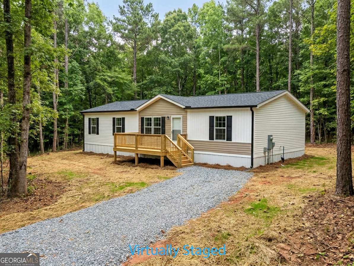 3 bedroom, 2 bathroom manufactured home,single family residence for sale at 0 Roosevelt Highway, Warm Springs, GA 31830 — photo 2