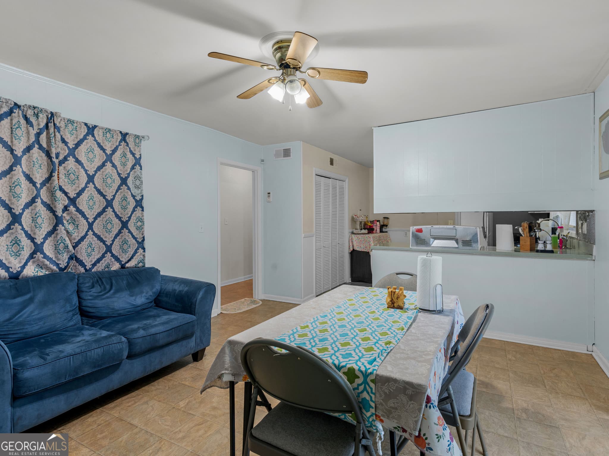 3 bedroom, 2 bathroom, 1,419 sq ft single family residence for sale at 242 Lake Jodeco Road, Jonesboro, GA 30236 — photo 9