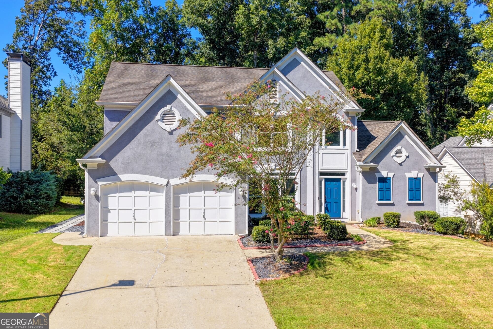 4 bedroom, 2.5 bathroom, 3,109 sq ft single family residence for sale at 5005 Avala Park Lane, Peachtree Corners, GA 30092 — photo 2