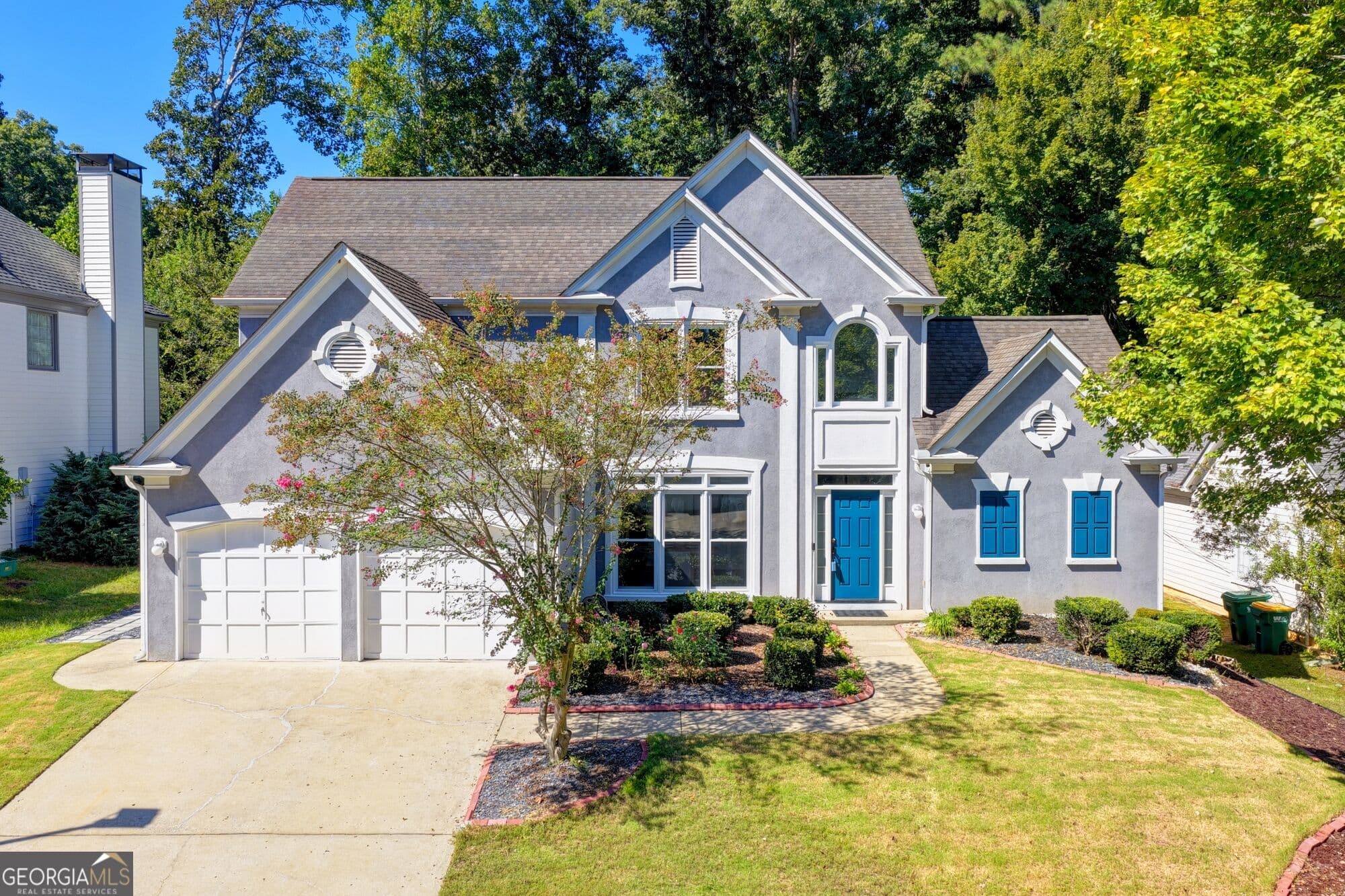 4 bedroom, 2.5 bathroom, 3,109 sq ft single family residence for sale at 5005 Avala Park Lane, Peachtree Corners, GA 30092 — photo 4