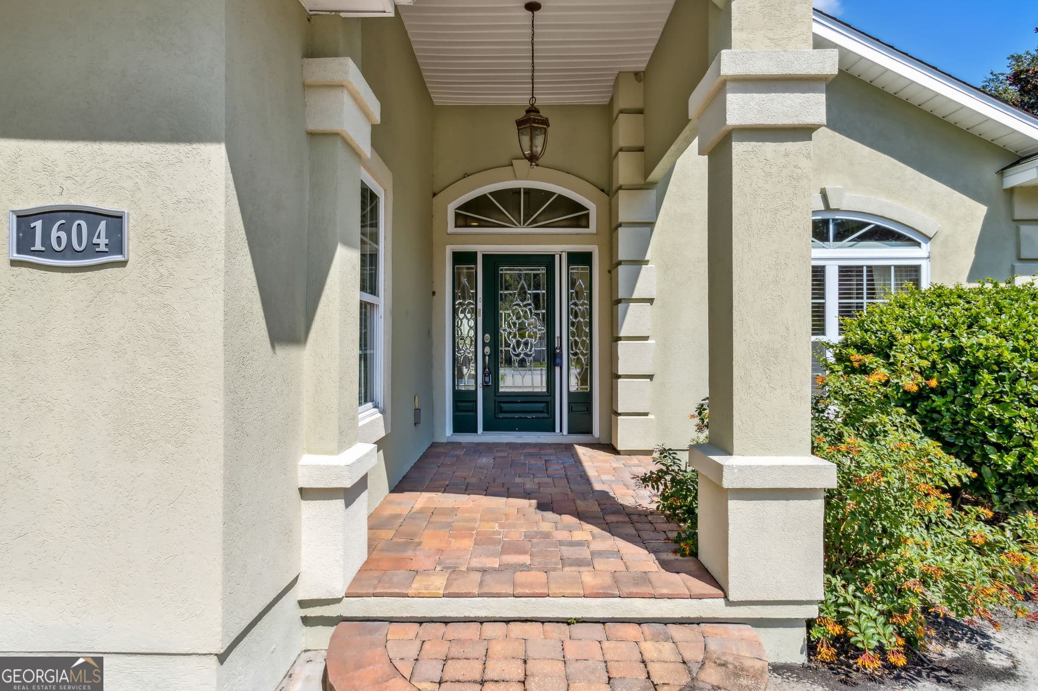 3 bedroom, 2 bathroom, 2,278 sq ft single family residence under contract at 1604 Sandpiper Court, St. Marys, GA 31558 — photo 2