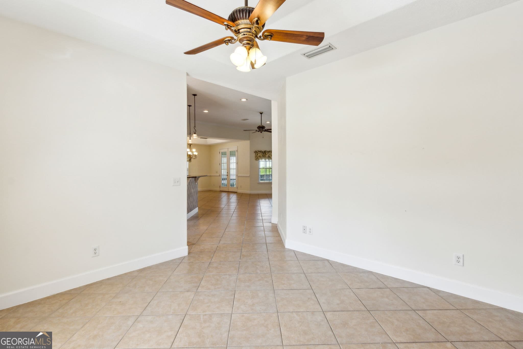 3 bedroom, 2 bathroom, 2,278 sq ft single family residence under contract at 1604 Sandpiper Court, St. Marys, GA 31558 — photo 7