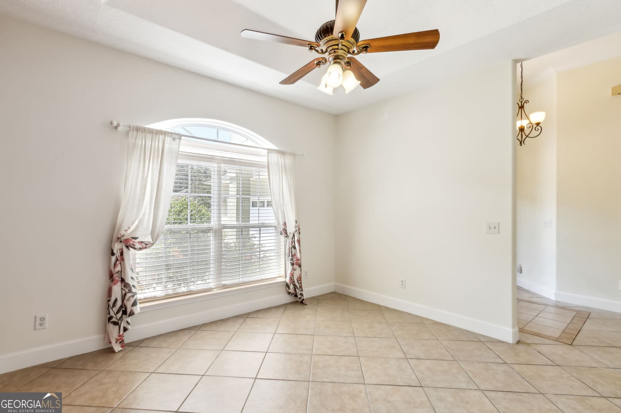 3 bedroom, 2 bathroom, 2,278 sq ft single family residence under contract at 1604 Sandpiper Court, St. Marys, GA 31558 — photo 8