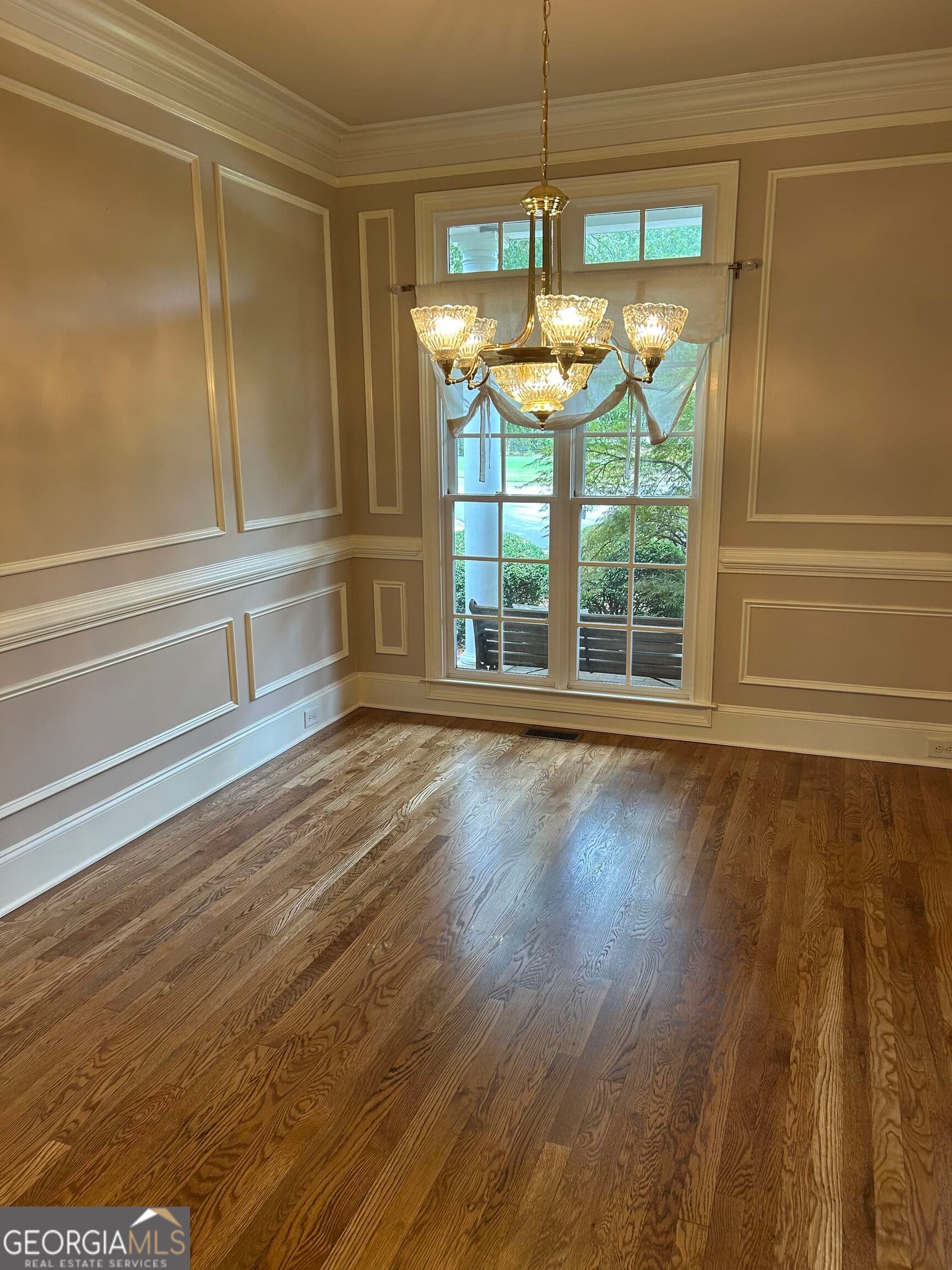 5 bedroom, 3.5 bathroom, 5,094 sq ft single family residence for sale at 1060 Fox Hollow Court, Statham, GA 30666 — photo 5