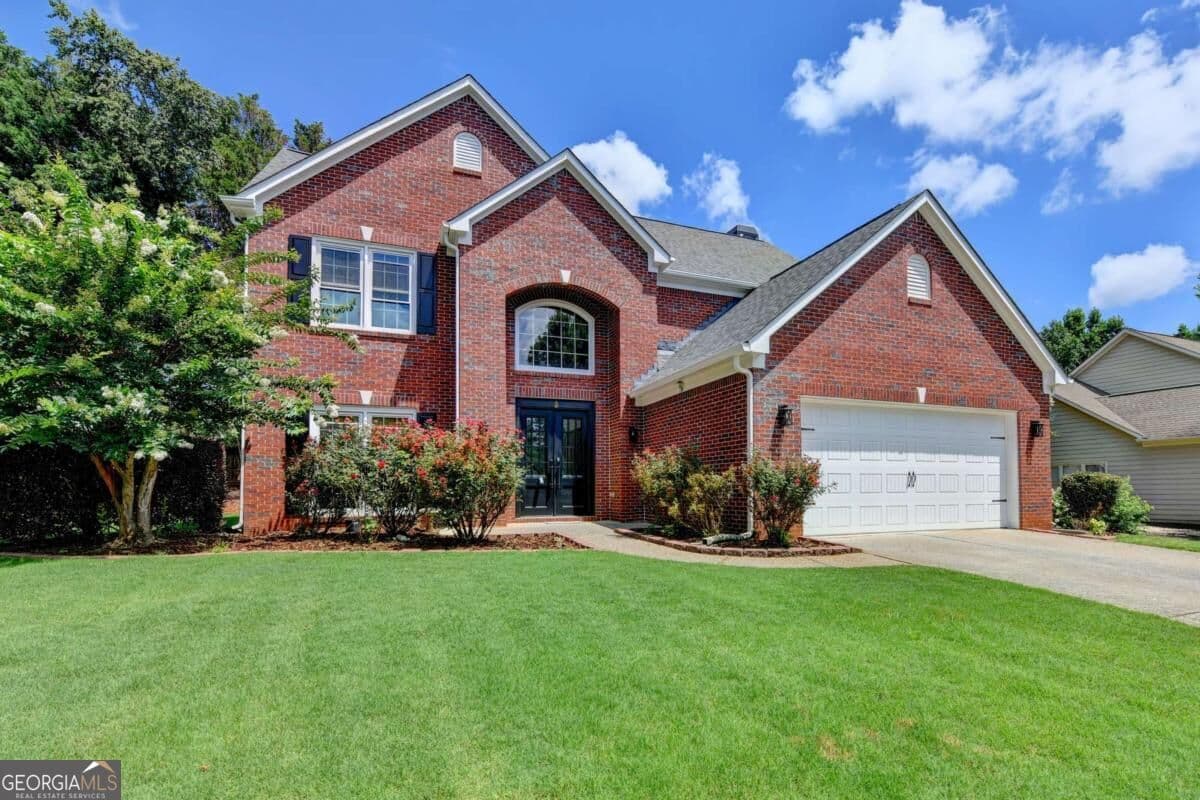 4 bedroom, 2.5 bathroom, 2,315 sq ft single family residence for rent at 2835 Crestmont Court, Cumming, GA 30041 for $2,995 a month — photo 4