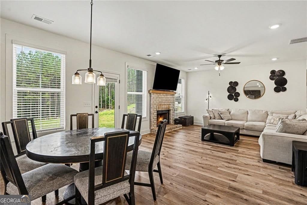 5 bedroom, 3 bathroom, 2,384 sq ft single family residence for sale at 613 Millen Road, Monticello, GA 31064 — photo 8