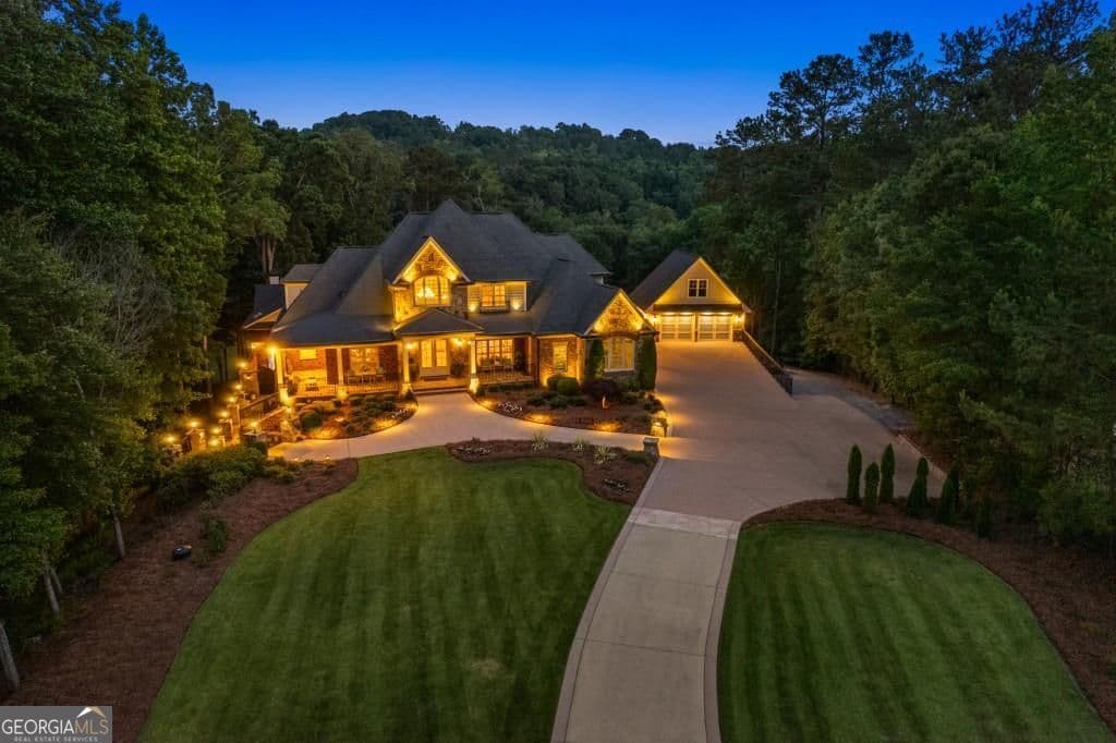 4 bedroom, 6.5 bathroom, 12,279 sq ft single family residence for sale at 37 Retreat Ridge, Cartersville, GA 30120 — photo 2