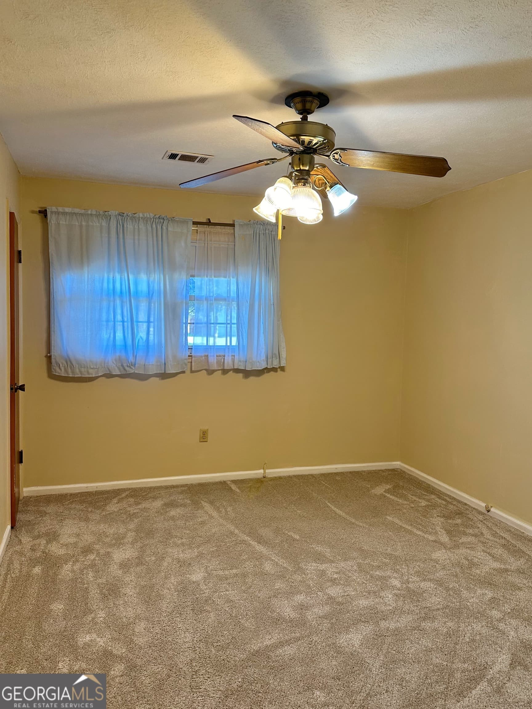 3 bedroom, 2 bathroom, 1,246 sq ft single family residence for rent at 266 Valencia Circle, Centerville, GA 31028 for $1,600 a month — photo 7