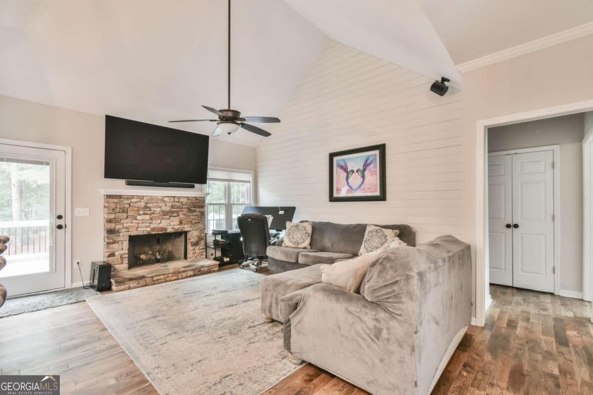 4 bedroom, 3 bathroom, 2,743 sq ft single family residence for sale at 3653 Elinburg Cove Trail, Buford, GA 30519 — photo 7