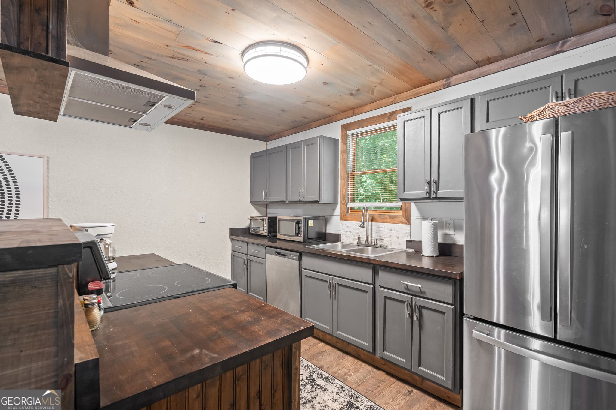 2 bedroom, 2 bathroom, 1,376 sq ft single family residence for sale at 4326 White Oak Drive, Hiawassee, GA 30546 — photo 7