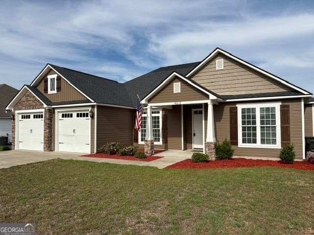 4 bedroom, 3 bathroom, 2,016 sq ft single family residence sold at 4012 Crusader Court, Valdosta, GA 31605
